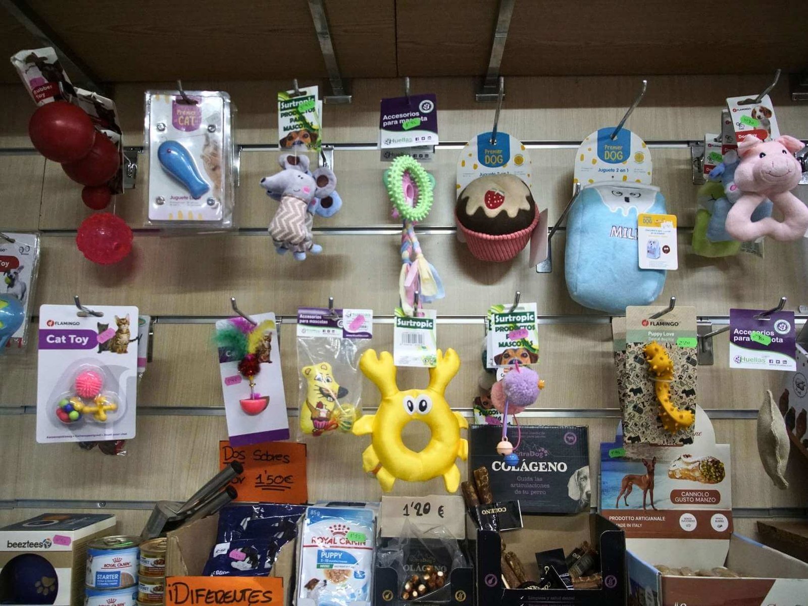 14 semilleria-paraiso-mascotas-plantas-productos-naturales-infusiones-frutos-secos-sevilla